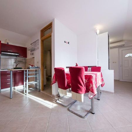 Strma Apartments Vis Zewnętrze zdjęcie