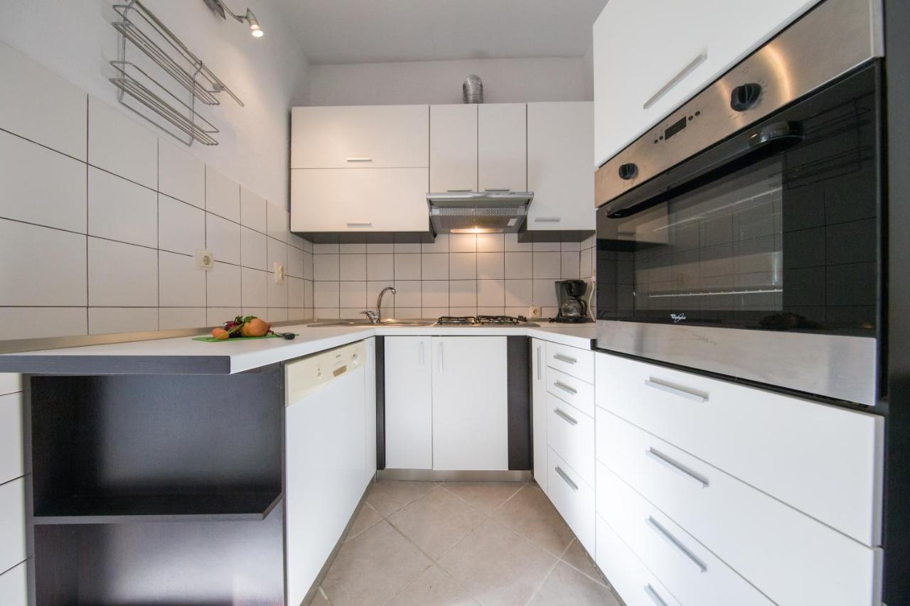 Strma Apartments Vis Zewnętrze zdjęcie