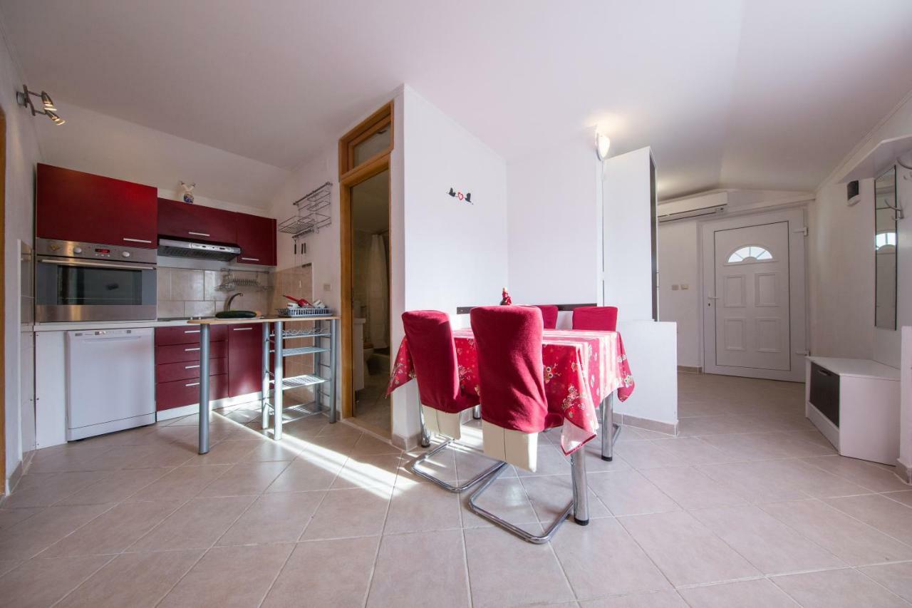 Strma Apartments Vis Zewnętrze zdjęcie