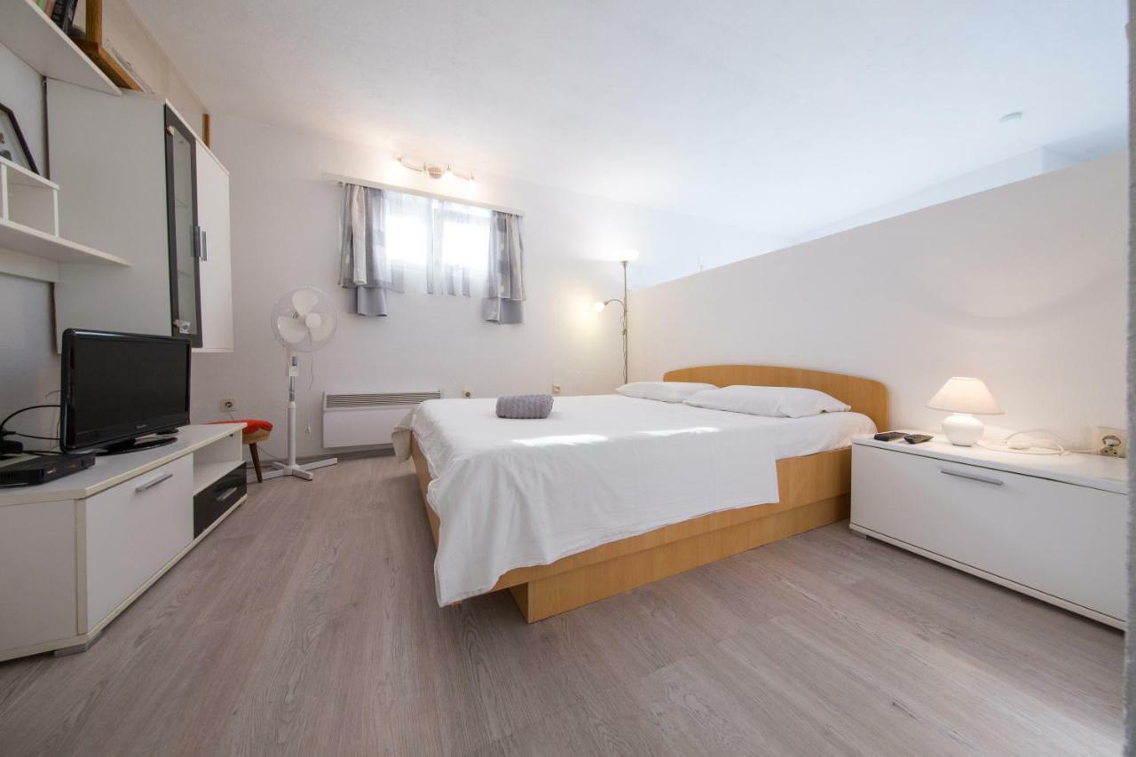 Strma Apartments Vis Zewnętrze zdjęcie